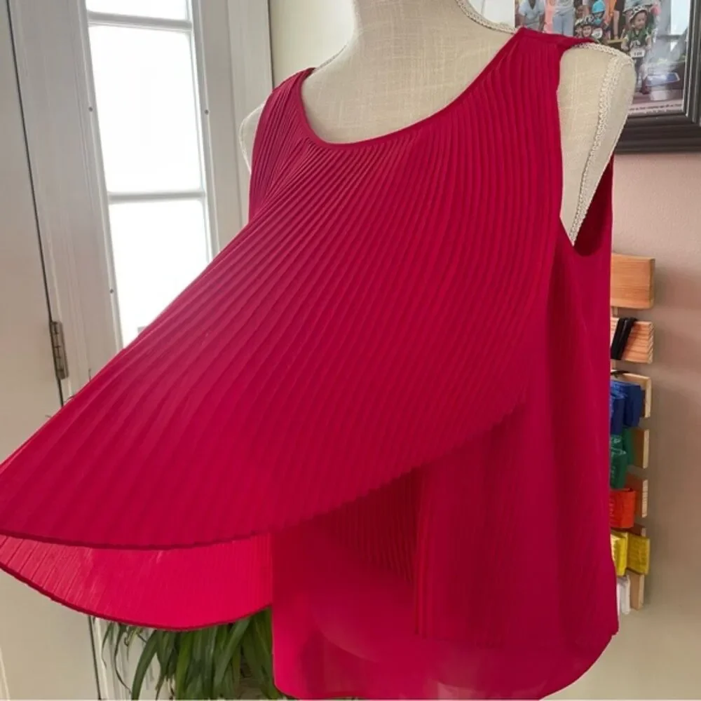 Zac & Rachel Pink Ruffle  Sleeveless Women's Blouse Tank (Size S)